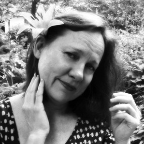 Iris Dement