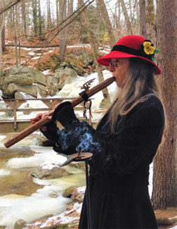 Helen's Willow Wind Native American Flute *old*